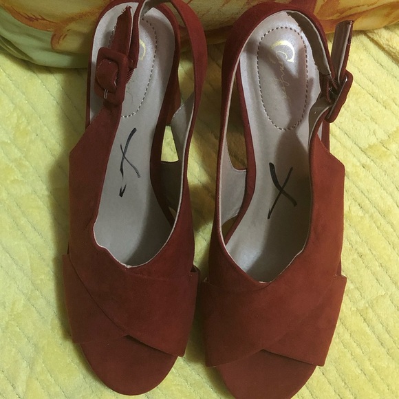 C COMFORT est 1946 SZ 9W SANDALS HEE - Picture 3 of 6